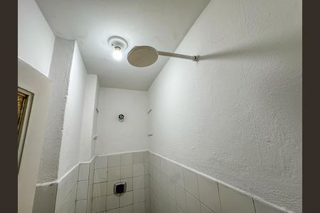 Apartamento para alugar com 80m², 2 quartos e sem vaga Apartamento para alugar com 80m², 2 quartos e sem vagaBanheiro de Serviço