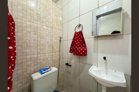 Banheiro Social de apartamento para alugar com 1 quarto, 50m² em Santa Teresa, Rio de Janeiro
