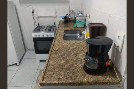 Cozinha de casa para alugar com 2 quartos, 40m² em Inhoaíba, Rio de Janeiro