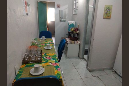 Sala de casa para alugar com 2 quartos, 40m² em Inhoaíba, Rio de Janeiro