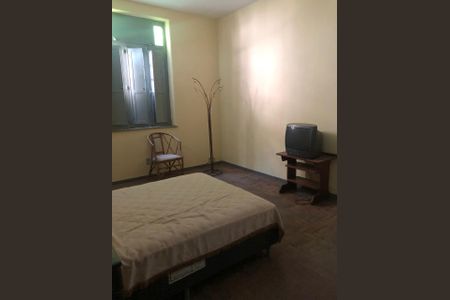 Quarto 5 de casa para alugar com 5 quartos, 660m² em Benfica, Rio de Janeiro