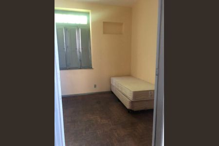Quarto 4 de casa para alugar com 5 quartos, 660m² em Benfica, Rio de Janeiro