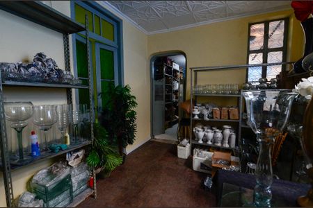 Sala de casa para alugar com 5 quartos, 660m² em Benfica, Rio de Janeiro