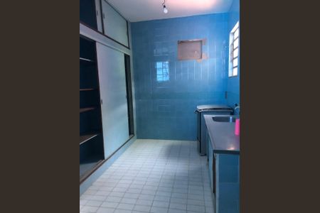 Cozinha de casa para alugar com 5 quartos, 660m² em Benfica, Rio de Janeiro