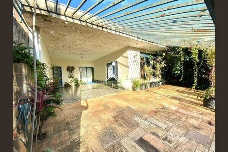 Casa à venda com 3 quartos, 257m² em Jardim Guanabara, Campinas