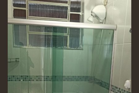 Banheiro de casa de condomínio à venda com 2 quartos, 58m² em Vila Jardim Leblon, Belo Horizonte