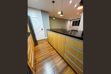 Apartamento à venda com 3 quartos, 123m² em Cambuí, Campinas