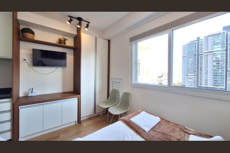 Quarto de kitnet/studio à venda com 1 quarto, 20m² em Água Branca, São Paulo