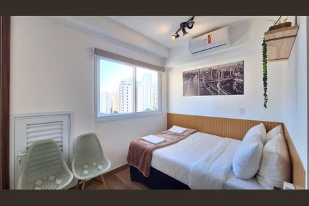 Quarto de kitnet/studio à venda com 1 quarto, 20m² em Água Branca, São Paulo