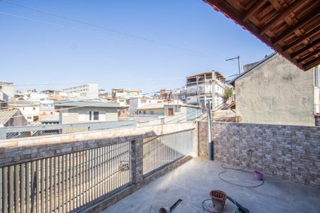 Varanda de casa à venda com 4 quartos, 200m² em Vila Araguaia, São Paulo