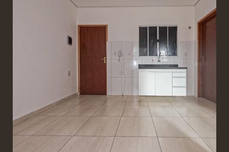 Sala/Cozinha de apartamento para alugar com 2 quartos, 40m² em Vila Bancaria Munhoz, São Paulo