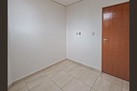 Quarto de apartamento para alugar com 2 quartos, 40m² em Vila Bancaria Munhoz, São Paulo