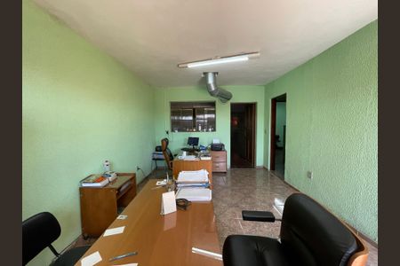 Casa à venda com 3 quartos, 150m² em Jardim Ester Yolanda, São Paulo