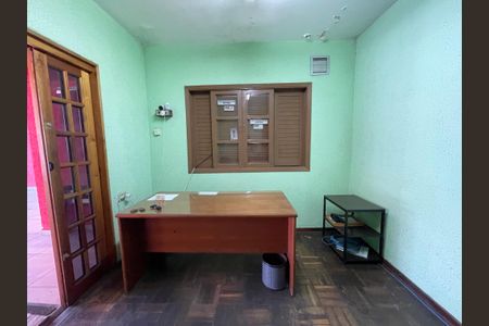 Casa à venda com 3 quartos, 150m² em Jardim Ester Yolanda, São Paulo