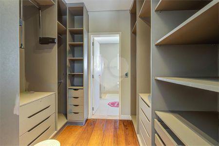 Casa à venda com 4 quartos, 421m² em Jardim Santo Amaro, São Paulo