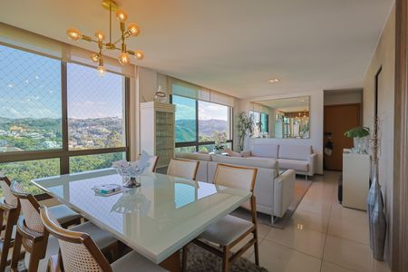 Sala de apartamento à venda com 3 quartos, 144m² em Vale dos Cristais, Nova Lima