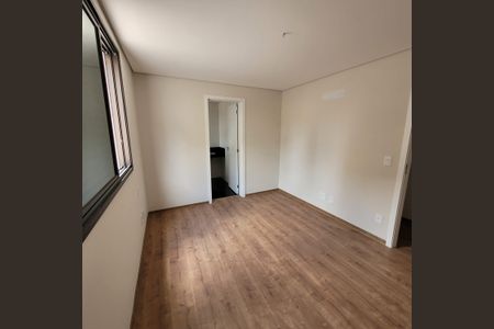 Apartamento à venda com 3 quartos, 170m² em Prado, Belo Horizonte
