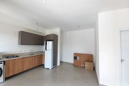 Sala de apartamento para alugar com 2 quartos, 77m² em Swiss Park, Campinas