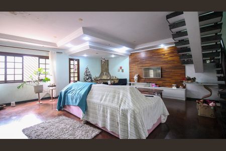 Sala de casa para alugar com 4 quartos, 250m² em Jardim Vila Formosa, São Paulo