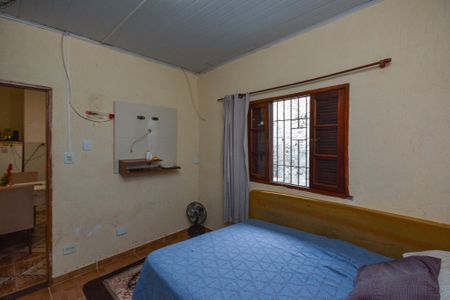 Quarto de casa para alugar com 1 quarto, 60m² em Vila Marari, São Paulo