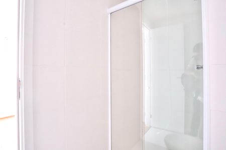 Banheiro de apartamento para alugar com 1 quarto, 24m² em Alto da Mooca, São Paulo