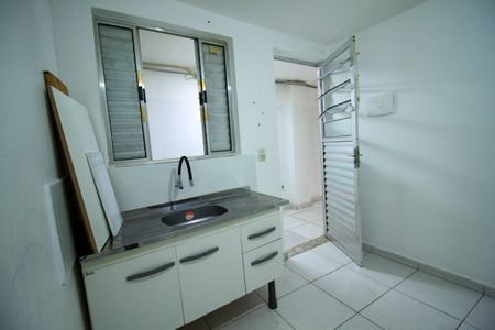 Cozinha de kitnet/studio para alugar com 1 quarto, 10m² em Quarta Parada, São Paulo