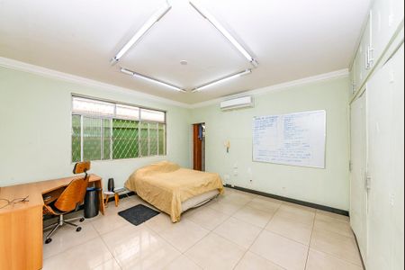 Suíte 1 de casa à venda com 5 quartos, 320m² em Calafate, Belo Horizonte