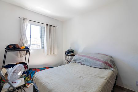 Quarto 1 de apartamento à venda com 2 quartos, 40m² em Vila Romero, São Paulo