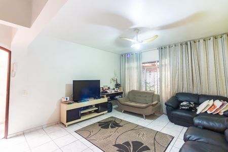 Sala de casa à venda com 3 quartos, 125m² em Centro, Osasco