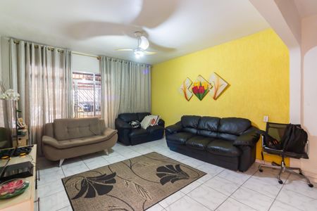 Sala de casa à venda com 3 quartos, 125m² em Centro, Osasco