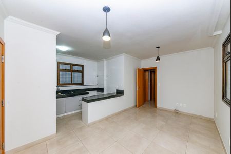 Sala de apartamento para alugar com 3 quartos, 110m² em Nova Granada, Belo Horizonte