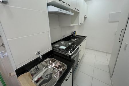 Cozinha de apartamento para alugar com 2 quartos, 150m² em Parque Equitativa, Duque de Caxias