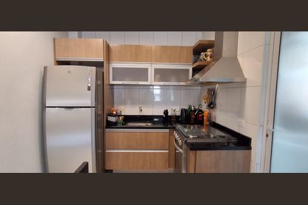 Cozinha de apartamento à venda com 2 quartos, 68m² em Vila Vivaldi, São Bernardo do Campo