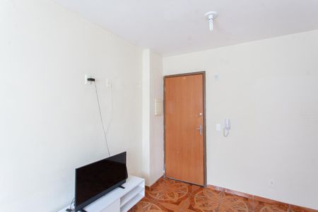Sala de apartamento para alugar com 3 quartos, 50m² em Copacabana, Belo Horizonte