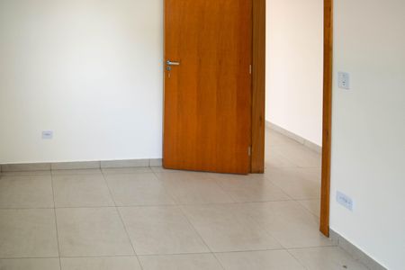 Quarto 1 de apartamento para alugar com 2 quartos, 45m² em Vila Carrão, São Paulo