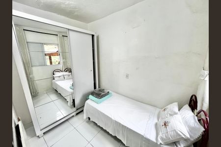 Quarto 1 de casa para alugar com 2 quartos, 80m² em Jardim Bandeirantes, São Paulo