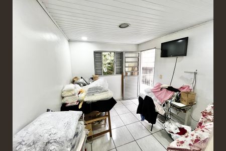 Sala de casa para alugar com 2 quartos, 90m² em Jardim Bandeirantes, São Paulo