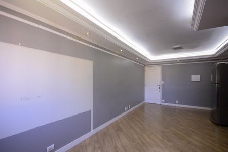 Sala de apartamento à venda com 2 quartos, 65m² em Jardim Patente, São Paulo