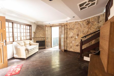 Sala de casa para alugar com 3 quartos, 210m² em Vila Basileia, São Paulo