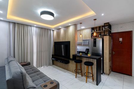 Sala/Cozinha de apartamento para alugar com 2 quartos, 78m² em Parque Maria Luiza, São Paulo
