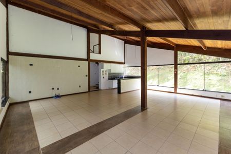 Sala de casa de condomínio à venda com 4 quartos, 250m² em Passárgada, Nova Lima