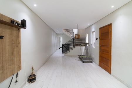 Sala de casa à venda com 3 quartos, 125m² em Jardim Ester Yolanda, São Paulo