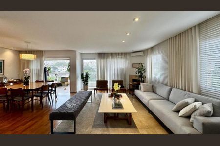 Apartamento à venda com 4 quartos, 180m² em Sumarezinho, São Paulo