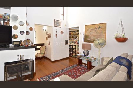 Casa à venda com 3 quartos, 521m² em Sumaré, São Paulo