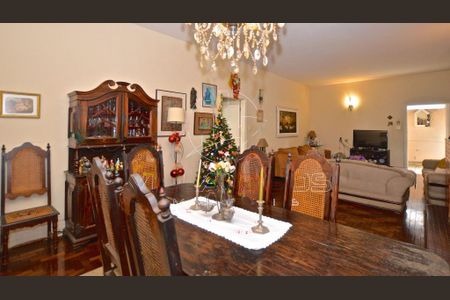 Casa à venda com 3 quartos, 195m² em Vila Madalena, São Paulo