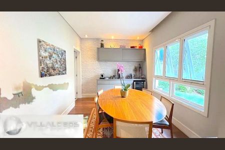 Casa à venda com 3 quartos, 195m² em Alto de Pinheiros, São Paulo