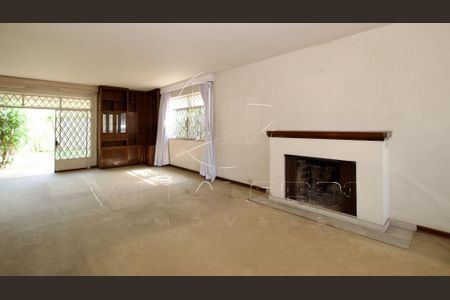 Casa à venda com 2 quartos, 250m² em Vila Madalena, São Paulo