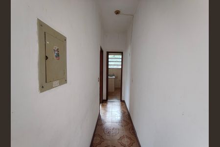 Corredor de apartamento à venda com 1 quarto, 400m² em Gardênia Azul, Rio de Janeiro