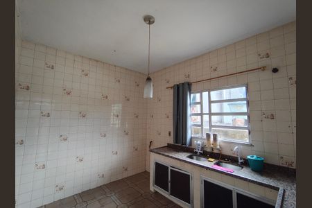 Cozinha de apartamento à venda com 1 quarto, 400m² em Gardênia Azul, Rio de Janeiro