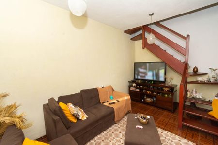 Casa1 - Sala de casa à venda com 5 quartos, 150m² em Solar do Barreiro, Belo Horizonte